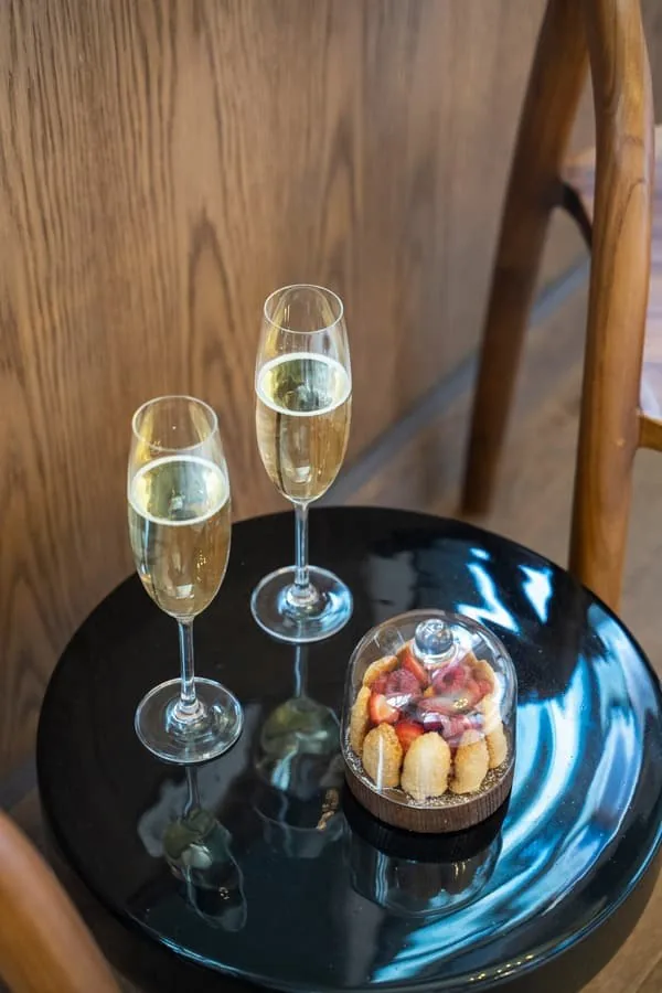 A welcome tray with two glasses